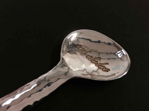 Engraving on a spoon with silver galvanic